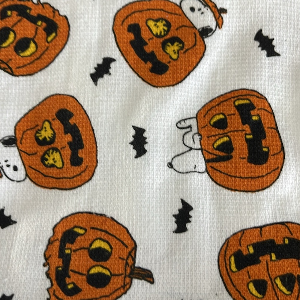 🆕PEANUTS SNOOPY HALLOWEEN 🎃 SET OF 3 KITCHEN TOWELS - Picture 7 of 7